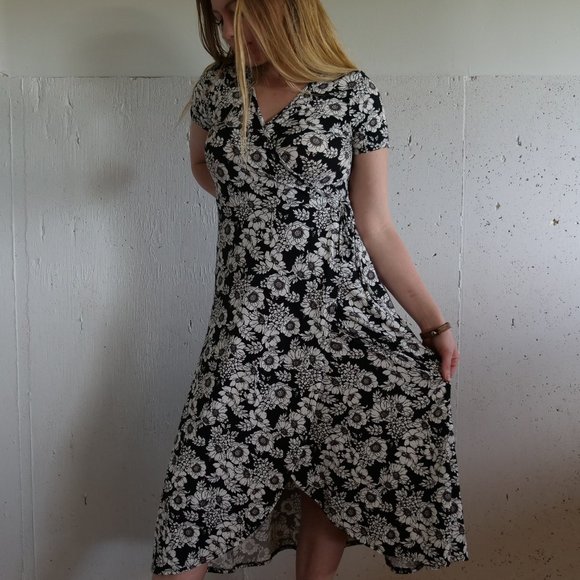 Womens Size M Floral Spring Midi Wrap Dress - Picture 5 of 10